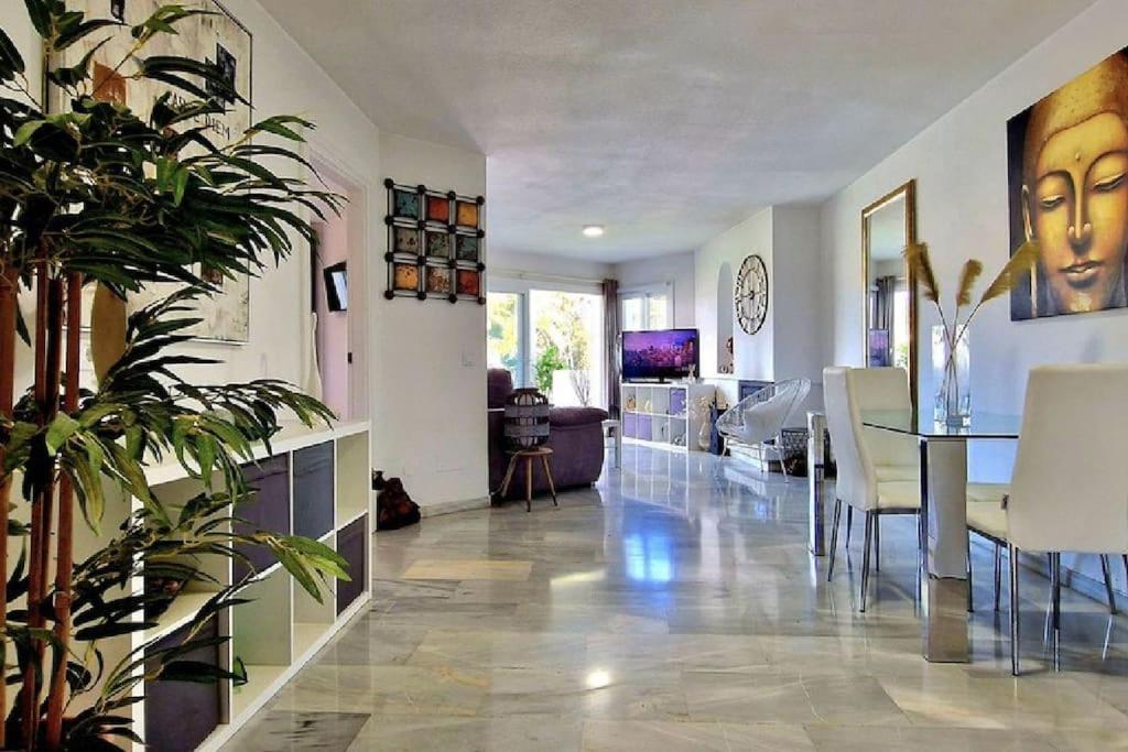 5* Stunning Golf & Sea Apartment Міхас Екстер'єр фото