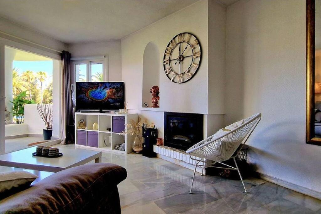 5* Stunning Golf & Sea Apartment Міхас Екстер'єр фото