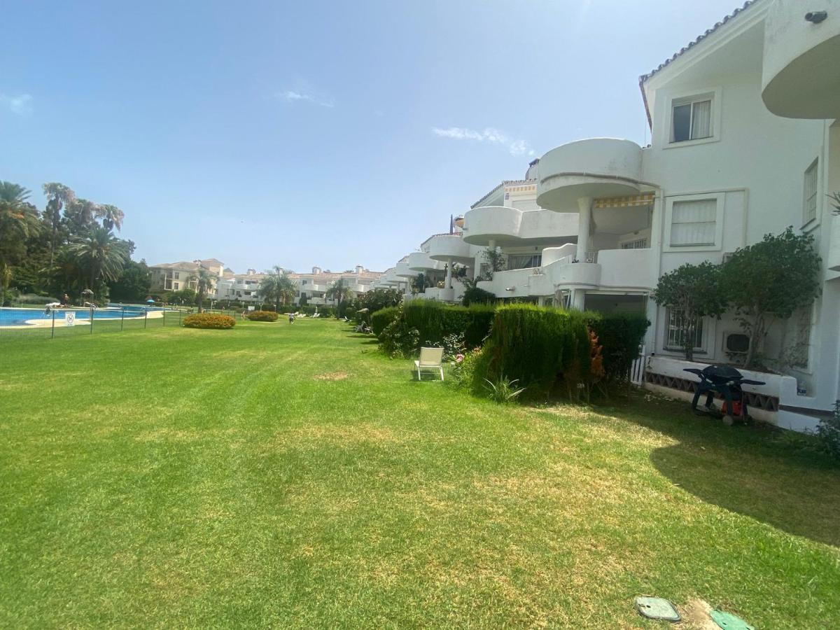 5* Stunning Golf & Sea Apartment Міхас Екстер'єр фото