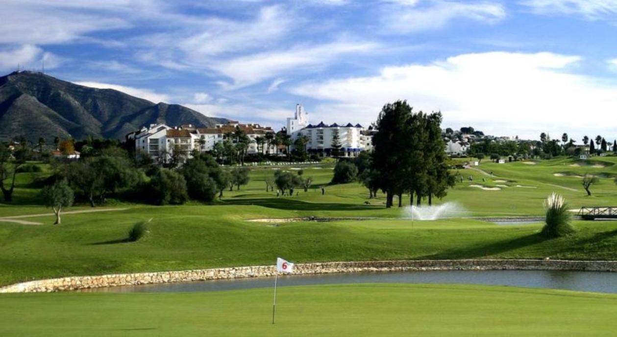 5* Stunning Golf & Sea Apartment Міхас Екстер'єр фото